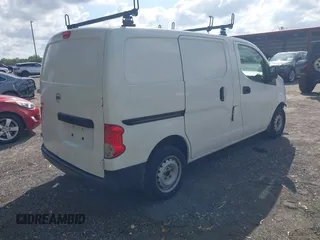 2016 Nissan NV200 S with VIN 3N6CM0KN0GK692884, listed as a IAAI auction lot 41499896 with 240,532 mi miles and . Bid and sale history available at DreamBid. Image 4.