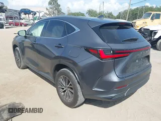 2022 Lexus NX 250 z VIN JTJADCAZ3N5001089, wystawiony jako IAAI lot #42383681 z przebiegiem 30 119 mil mil oraz . Historia ofert i sprzedaży dostępna na DreamBid. Obrazek 3.