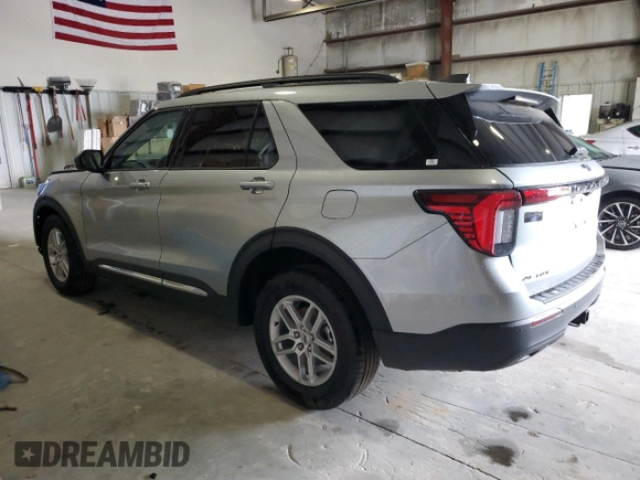 2025 Ford Explorer Active с VIN 1FMUK7DH4SGA94345, выставлен на аукционе Copart как лот 56385465 с пробегом 2 472 миль миль и Списание • Salvage title. История ставок и продаж доступна на DreamBid. Изображение 2.