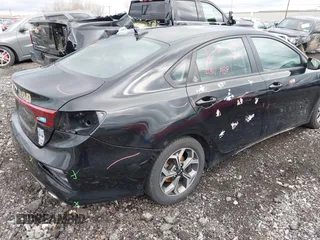 2020 Kia Forte LXS with VIN 3KPF24AD7LE168257, listed as a IAAI auction lot 41946939 with 122,390 mi miles and . Bid and sale history available at carsss.com. Image 18.