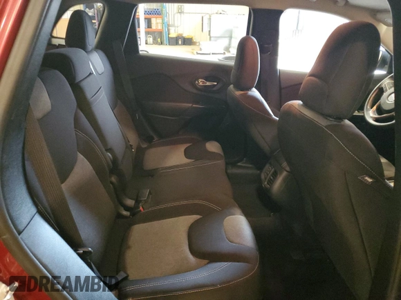 2017 Jeep Cherokee Sport z VIN 1C4PJMAB2HW529669, wystawiony jako Copart lot #64815545 z przebiegiem 81 036 mil mil oraz Szkoda całkowita • Salvage title. Historia ofert i sprzedaży dostępna na DreamBid. Obrazek 11.