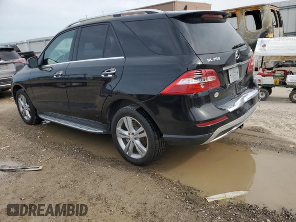 2014 Mercedes-Benz M 350 with VIN 4JGDA5HB2EA330804, listed as a Copart auction lot 52989925 with 127,003 mi miles and Salvage title. Bid and sale history available at DreamBid. Image 2.