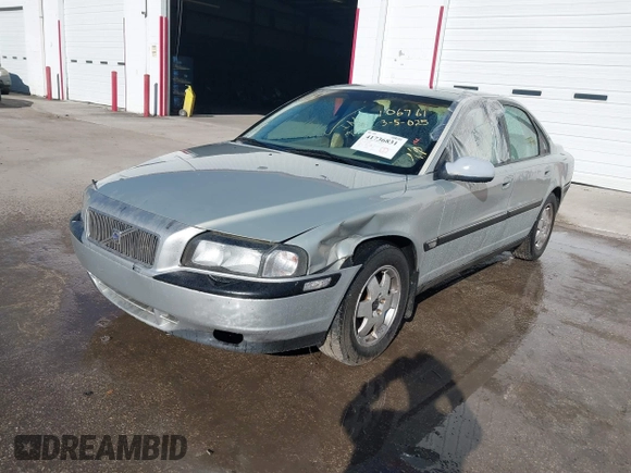 2000 Volvo S80 z VIN YV1TS94D5Y1106761, wystawiony jako IAAI lot #41736831 z przebiegiem Nie podano mil oraz . Historia ofert i sprzedaży dostępna na DreamBid. Obrazek 2.