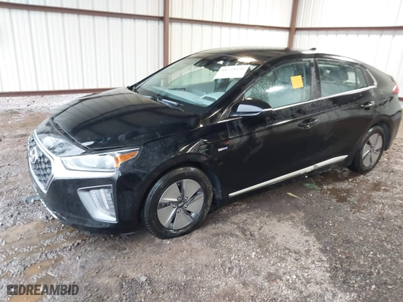 2020 Hyundai Ioniq Hybrid SE with VIN KMHC75LC0LU188586, listed as a IAAI auction lot 41574970 with 99,258 mi miles. Bid and sale history available at carsss.com. Image 17.