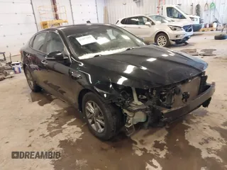 2019 Kia Optima LX with VIN 5XXGT4L31KG376856, listed as a IAAI auction lot 41427583 with 74,339 mi miles. Bid and sale history available at carsss.com. Image 1.