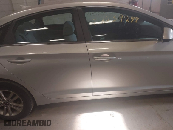 2017 Hyundai Sonata 2.4L with VIN 5NPE24AF8HH447863, listed as a IAAI auction lot 42039288 with 183,044 mi miles and . Bid and sale history available at carsss.com. Image 13.