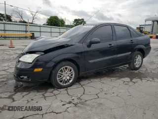 2006 Ford Focus S z VIN 1FAFP34N56W229699, wystawiony jako Copart lot #57676355 z przebiegiem 189 320 mil mil oraz Szkoda całkowita • Salvage title. Historia ofert i sprzedaży dostępna na DreamBid. Obrazek 1.
