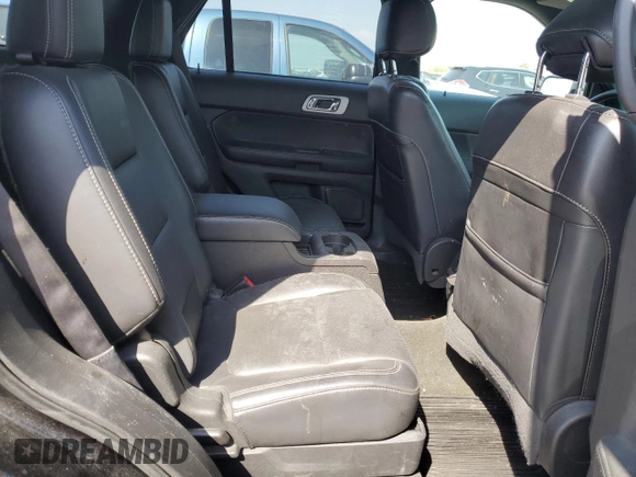 2014 Ford Explorer Sport z VIN 1FM5K8GT1EGA58935, wystawiony jako Copart lot #56365535 z przebiegiem 163 937 mil mil oraz Czysty tytuł • Clean title. Historia ofert i sprzedaży dostępna na DreamBid. Obrazek 11.