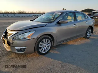 2014 Nissan Altima 2.5 S with VIN 1N4AL3AP6EN388280, listed as a Copart auction lot 43183455 with 196,064 mi miles and Salvage Title. Bid and sale history available at carsss.com. Image 1.