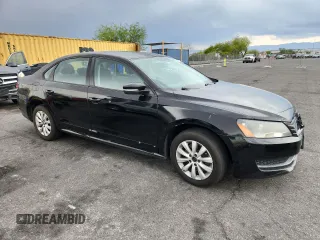 2013 Volkswagen Passat S with VIN 1VWAP7A31DC052322, listed as a Copart auction lot 59545255 with 140,760 mi miles and Salvage title. Bid and sale history available at DreamBid. Image 4.