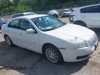2008 Mercury Milan Premier with VIN 3MEHM08178R636008, listed as a IAAI auction lot 42649908 with 130,612 mi miles and . Bid and sale history available at DreamBid. Image 1.