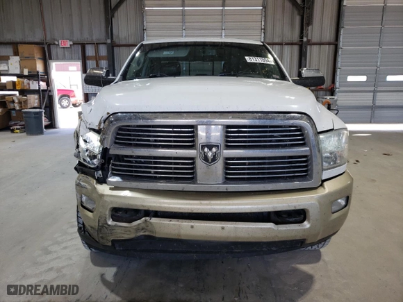 2011 Ram 2500 SLT with VIN 3D7UT2CL7BG618821, listed as a Copart auction lot 81311094 with 289,934 mi miles and Salvage Title. Bid and sale history available at carsss.com. Image 5.
