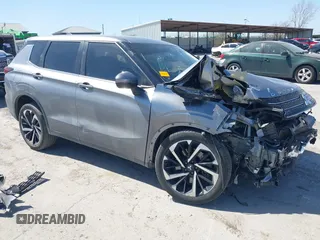 2022 Mitsubishi Outlander SE z VIN JA4J3UA8XNZ028540, wystawiony jako IAAI lot #41846349 z przebiegiem 65 975 mil mil oraz . Historia ofert i sprzedaży dostępna na DreamBid. Obrazek 1.
