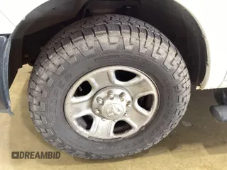 2018 Ram 2500 Tradesman с VIN 3C6UR4HJ8JG274627, выставлен на аукционе IAAI как лот 42575840 с пробегом 152 686 миль миль и . История ставок и продаж доступна на DreamBid. Изображение 52.