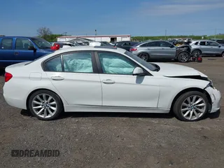 2018 BMW 3 Series 320i xDrive with VIN WBA8A3C5XJA505321, listed as a IAAI auction lot 42146927 with 47,547 mi miles and . Bid and sale history available at DreamBid. Image 14.