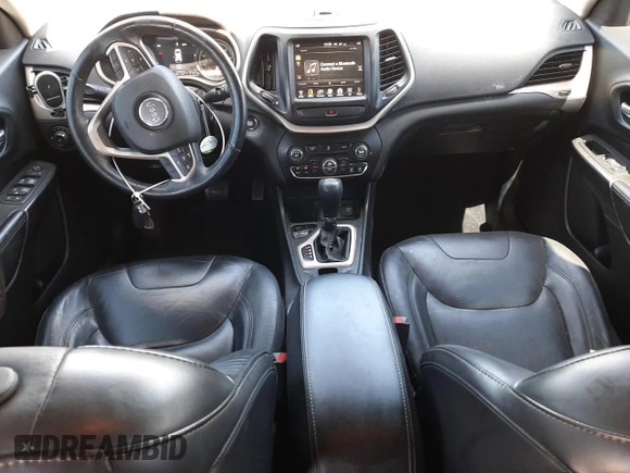 2017 Jeep Cherokee Limited с VIN 1C4PJLDB7HW517653, выставлен на аукционе Copart как лот 53529705 с пробегом 111 405 миль миль и Списание • Salvage title. История ставок и продаж доступна на DreamBid. Изображение 8.