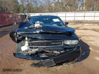 2013 Dodge Challenger SXT with VIN 2C3CDYAG5DH562557, listed as a IAAI auction lot 41694697 with 135,915 mi miles. Bid and sale history available at carsss.com. Image 13.