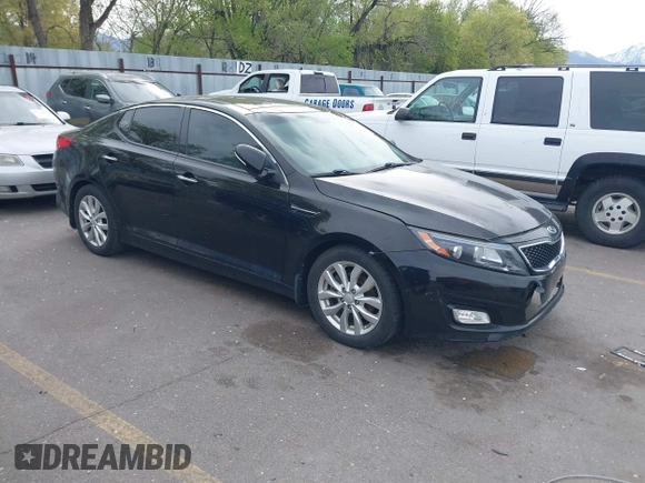 2014 Kia Optima EX with VIN 5XXGN4A7XEG300394, listed as a IAAI auction lot 42117331 with 139,986 mi miles and . Bid and sale history available at carsss.com. Image 1.