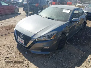 2019 Nissan Altima S with VIN 1N4BL4BV4KC138373, listed as a IAAI auction lot 41653121 with 177,398 mi miles and . Bid and sale history available at DreamBid. Image 17.