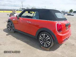2019 MINI Convertible Cooper S with VIN WMWWG9C58K3E40700, listed as a IAAI auction lot 41985685 with 29,128 mi miles. Bid and sale history available at carsss.com. Image 3.