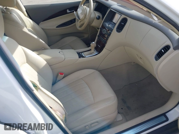 2014 Infiniti QX50 Journey with VIN JN1BJ0HPXEM210387, listed as a IAAI auction lot 41692201 with 27,549 mi miles. Bid and sale history available at carsss.com. Image 5.