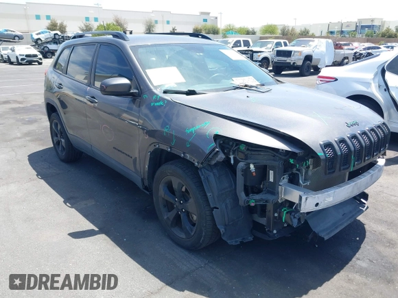 2018 Jeep Cherokee Latitude Tech Connect z VIN 1C4PJLCB8JD568422, wystawiony jako IAAI lot #42076237 z przebiegiem 88 382 mil mil oraz . Historia ofert i sprzedaży dostępna na DreamBid. Obrazek 1.