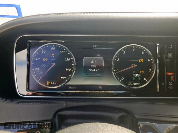2015 Mercedes-Benz S 550 with VIN WDDUG8FB0FA164779, listed as a Copart auction lot 59945815 with 127,451 mi miles and Salvage title. Bid and sale history available at DreamBid. Image 9.