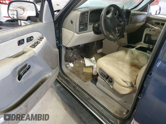 2000 GMC Yukon XL SLT with VIN 1GKFK16T1YJ125157, listed as a Copart auction lot 59906784 with 212,425 mi miles and Salvage Title. Bid and sale history available at carsss.com. Image 8.