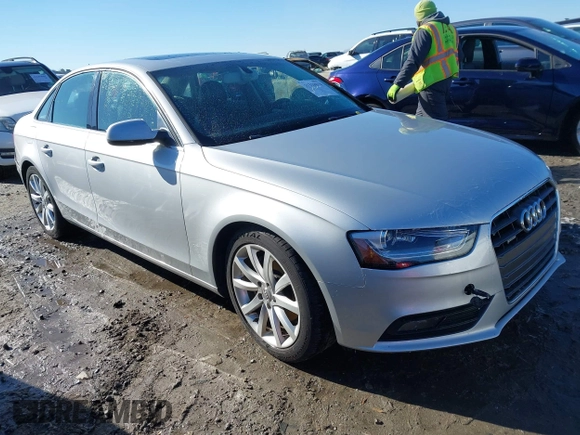 2013 Audi A4 Prestige with VIN WAUKFAFLXDA147339, listed as a IAAI auction lot 41219818 with 132,443 mi miles. Bid and sale history available at carsss.com. Image 1.