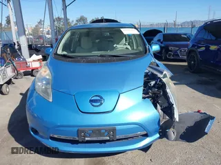 2011 Nissan LEAF SL-e with VIN JN1AZ0CP5BT007243, listed as a IAAI auction lot 41656364 with 36,042 mi miles. Bid and sale history available at carsss.com. Image 12.