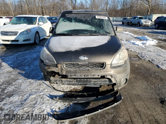 2013 Kia Soul with VIN KNDJT2A56D7527149, listed as a Copart auction lot 42007935 with 85,073 mi miles and Salvage Title. Bid and sale history available at carsss.com. Image 5.