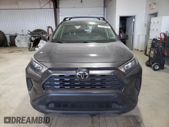 2019 Toyota RAV4 LE with VIN JTMG1RFV3KJ007024, listed as a Copart auction lot 53364185 with 92,591 mi miles and Salvage Title. Bid and sale history available at carsss.com. Image 5.