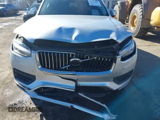 2020 Volvo XC90 Momentum with VIN YV4102PK5L1544268, listed as a IAAI auction lot 41323921 with 55,474 mi miles. Bid and sale history available at carsss.com. Image 10.