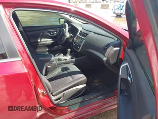 2017 Nissan Altima SV with VIN 1N4AL3AP6HC275946, listed as a IAAI auction lot 42439563 with 132,961 mi miles and . Bid and sale history available at DreamBid. Image 5.
