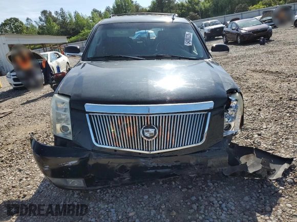 2007 Cadillac Escalade z VIN 1GYFK63807R187572, wystawiony jako Copart lot #54098225 z przebiegiem Nie podano mil oraz Szkoda całkowita • Salvage title. Historia ofert i sprzedaży dostępna na DreamBid. Obrazek 5.