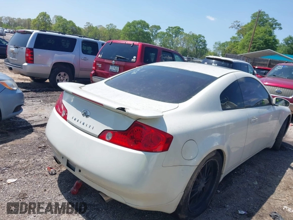 2004 Infiniti G35 Coupe w/Leather with VIN JNKCV54E84M820406, listed as a IAAI auction lot 41993762 with 1 mi miles. Bid and sale history available at carsss.com. Image 4.