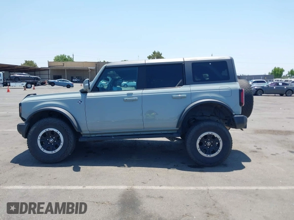 2022 Ford Bronco with VIN 1FMEE5DP6NLB34962, listed as a IAAI auction lot 42432037 with 101,044 mi miles and . Bid and sale history available at DreamBid. Image 15.