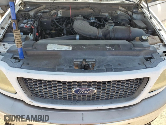 2003 Ford F-150 XLT with VIN 1FTRW08L73KD03192, listed as a Copart auction lot 52825065 with 203,206 mi miles and Clean Title. Bid and sale history available at carsss.com. Image 11.