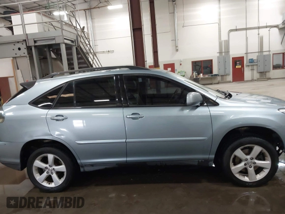 2004 Lexus RX 330 with VIN JTJHA31UX40016227, listed as a IAAI auction lot 42024516 with 224,171 mi miles. Bid and sale history available at carsss.com. Image 13.