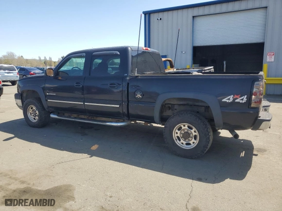 2005 Chevrolet Silverado 2500HD LS with VIN 1GCHK23U75F846024, listed as a Copart auction lot 51703895 with 152,617 mi miles and Clean Title. Bid and sale history available at carsss.com. Image 2.