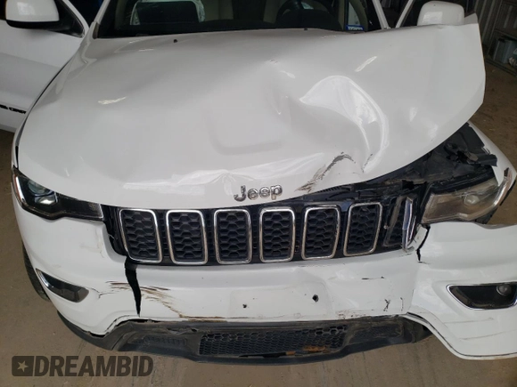 2022 Jeep Grand Cherokee Laredo X z VIN 1C4RJFAG0NC175387, wystawiony jako Copart lot #49708525 z przebiegiem 25 682 mil mil oraz Szkoda całkowita • Salvage title. Historia ofert i sprzedaży dostępna na DreamBid. Obrazek 12.