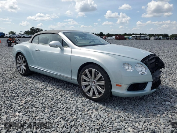2013 Bentley Continental GT z VIN SCBGT3ZA8DC082988, wystawiony jako Copart lot #57662215 z przebiegiem 35 194 mil mil oraz Szkody całkowita. Historia ofert i sprzedaży dostępna na DreamBid. Obrazek 4.
