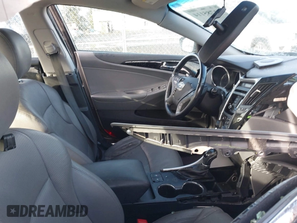 2014 Hyundai Sonata SE with VIN 5NPEC4AC5EH856675, listed as a IAAI auction lot 41785114 with 83,567 mi miles and . Bid and sale history available at DreamBid. Image 5.