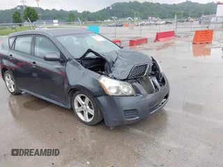 2010 Pontiac Vibe 1SB with VIN 5Y2SP6E03AZ417254, listed as a IAAI auction lot 42442840 with 190,931 mi miles and . Bid and sale history available at DreamBid. Image 1.