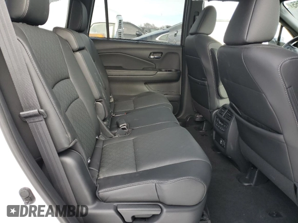 2021 Honda Passport Touring with VIN 5FNYF8H90MB035860, listed as a Copart auction lot 87910965 with 19,316 mi miles and Salvage Title. Bid and sale history available at carsss.com. Image 11.