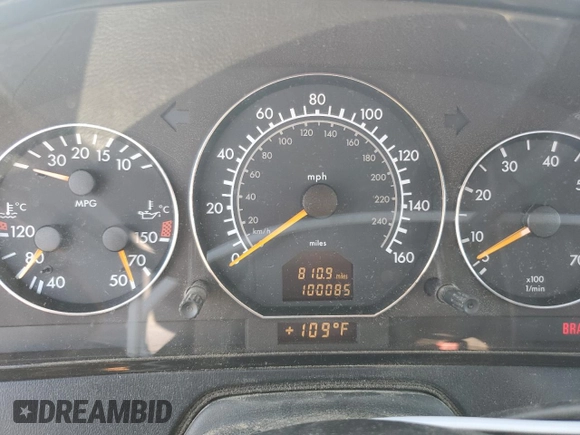 2002 Mercedes-Benz SL-Class with VIN WDBFA68F92F201073, listed as a Copart auction lot 75528494 with 100,085 mi miles and Salvage Title. Bid and sale history available at carsss.com. Image 9.