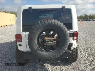2014 Jeep Wrangler Unlimited Sahara z VIN 1C4HJWEG8EL257437, wystawiony jako Copart lot #55594695 z przebiegiem 157 575 mil mil oraz Czysty tytuł • Clean title. Historia ofert i sprzedaży dostępna na DreamBid. Obrazek 6.