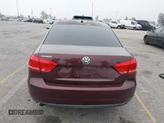 2013 Volkswagen Passat Wolfsburg Edition with VIN 1VWAP7A38DC136413, listed as a IAAI auction lot 42022470 with 265,221 mi miles. Bid and sale history available at carsss.com. Image 16.