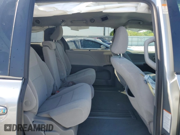 2019 Toyota Sienna LE Auto Access Seat with VIN 5TDKZ3DC9KS990733, listed as a Copart auction lot 51219635 with 87,644 mi miles and Non Repairable. Bid and sale history available at DreamBid. Image 11.