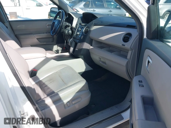 2013 Honda Pilot EX-L z VIN 5FNYF3H51DB042641, wystawiony jako IAAI lot #42238987 z przebiegiem 169 942 mil mil oraz . Historia ofert i sprzedaży dostępna na DreamBid. Obrazek 5.